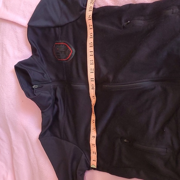 LeBron James Nike Witness jacket - Picture 4 of 13